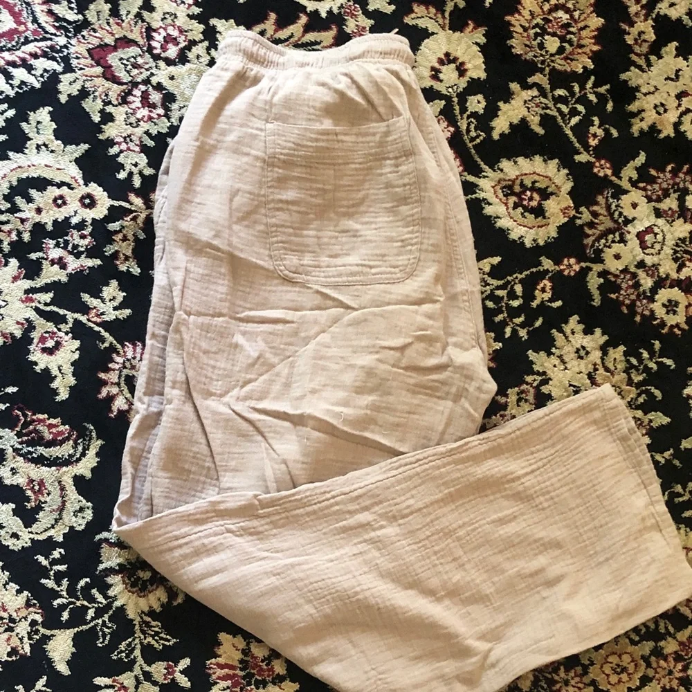 Calvin Klein Jeans Men's Light Beige Elastic Waist Joggers